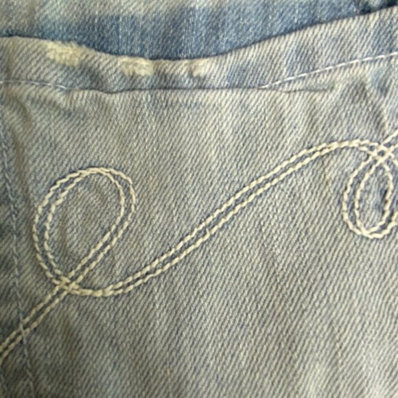 Mossimo Supply Co Juniors Jean Shorts 11 Light Blue White Distressed Denim - Picture 6 of 12